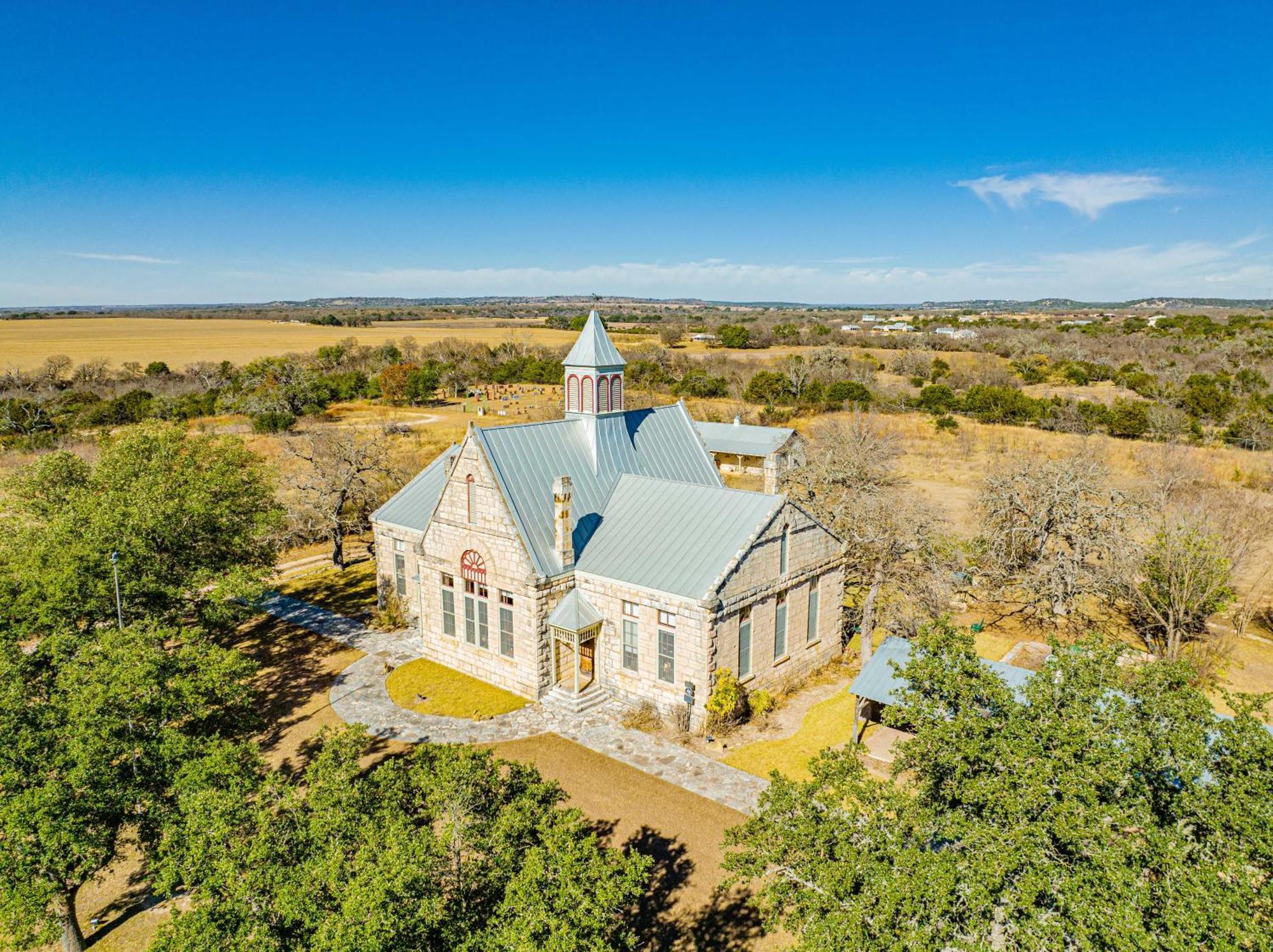 Bed and Breakfast Morris Ranch Фредериксберг Экстерьер фото